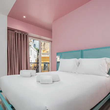 Hostel Boavista 83 *